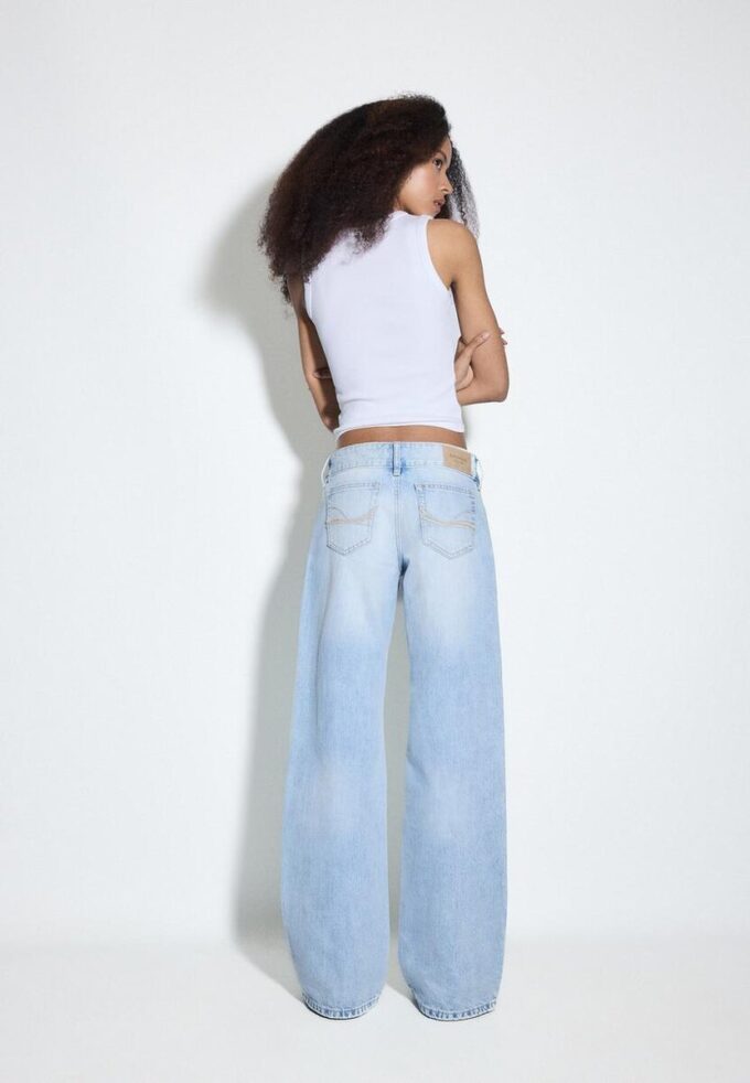 Low-Waist Straight-Leg Hammer-Loop Jeans Low-Waist Straight-Leg Hammer-Loop Jeans