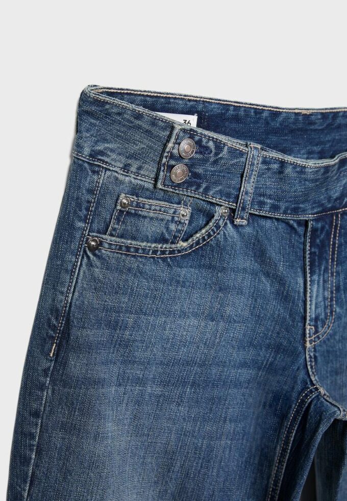 Low-Waist Straight-Leg Hammer-Loop Jeans Low-Waist Straight-Leg Hammer-Loop Jeans