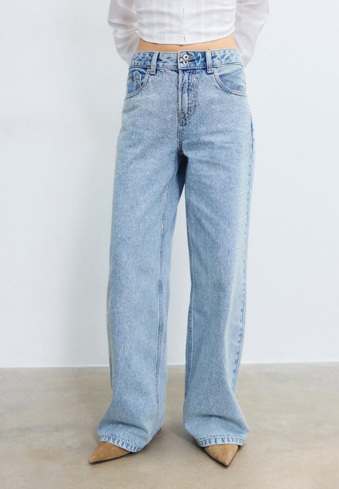 Low-Waist Wide-Leg Jeans with Rhinestones