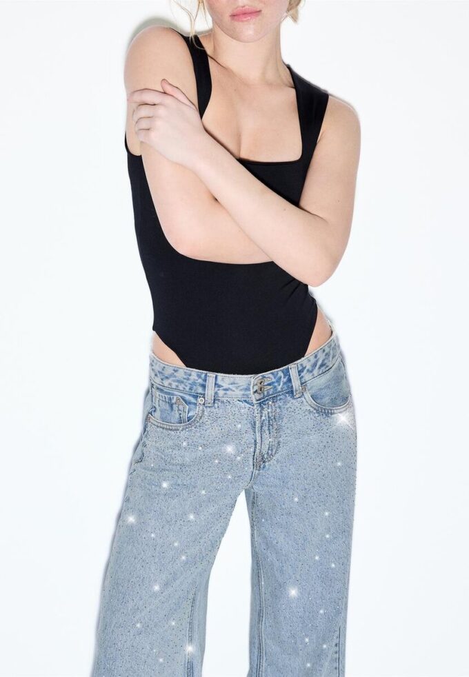 Low-Waist Wide-Leg Jeans with Rhinestones