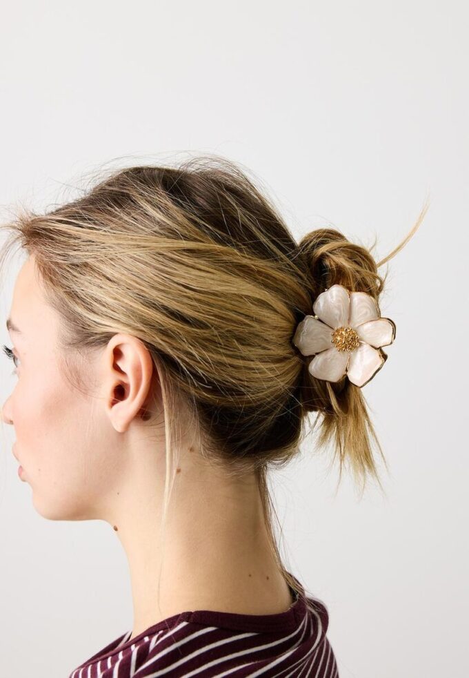 Metal Flower Hair Clip
