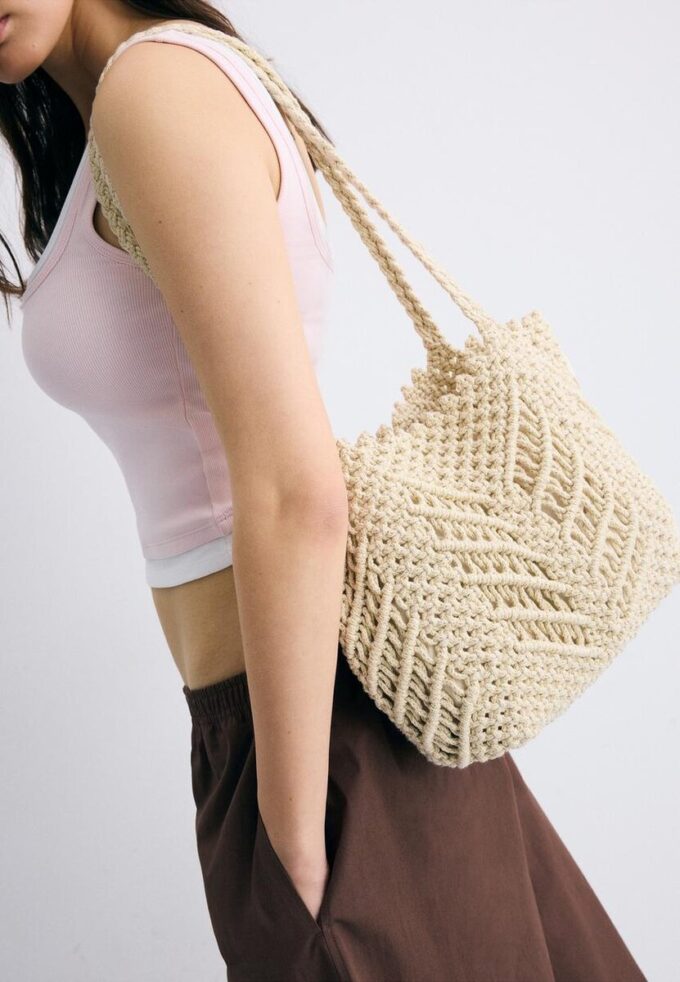 Metallic Thread Crochet Shopper Bag Metallic Thread Crochet Shopper Bag