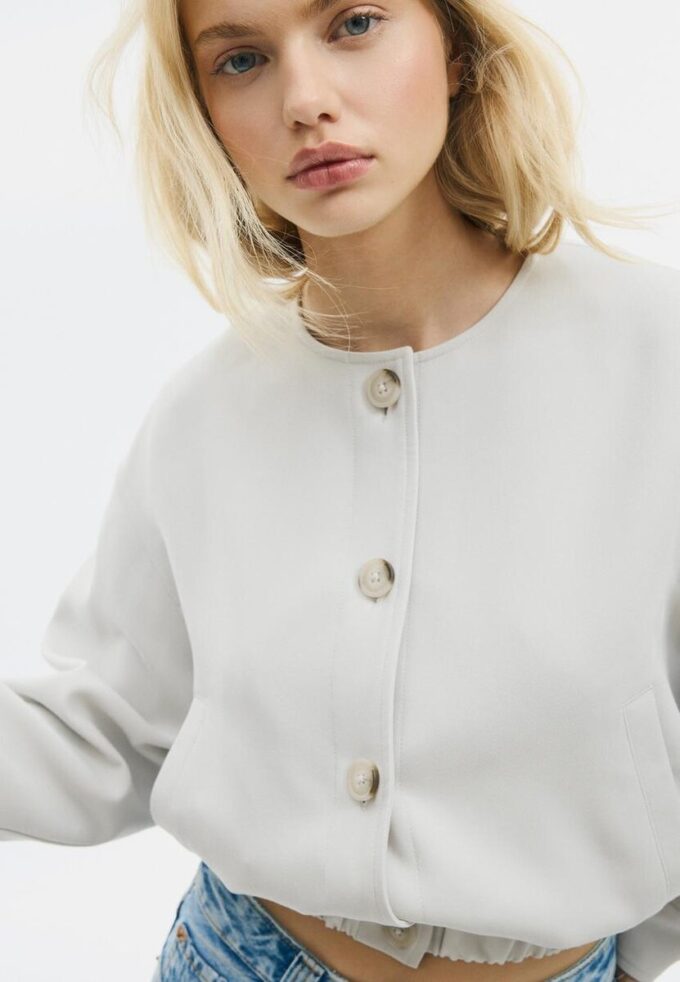 Puff Sleeve Round Neck Jacket Puff Sleeve Round Neck Jacket