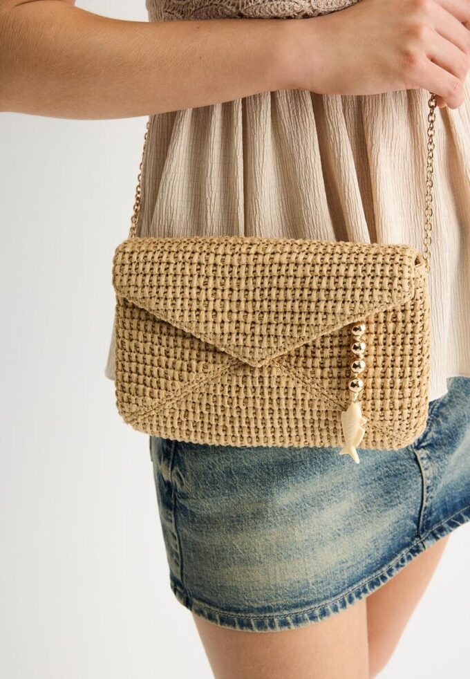 Raffia-Effect Envelope Crossbody Bag