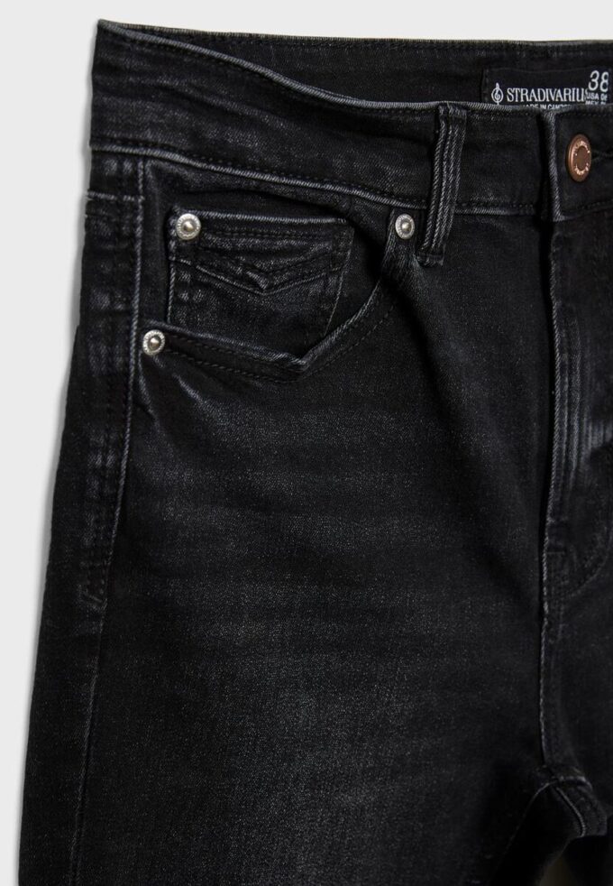 Regular Waist Skinny Jeans