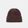 Ribbed Beanie with Plaque