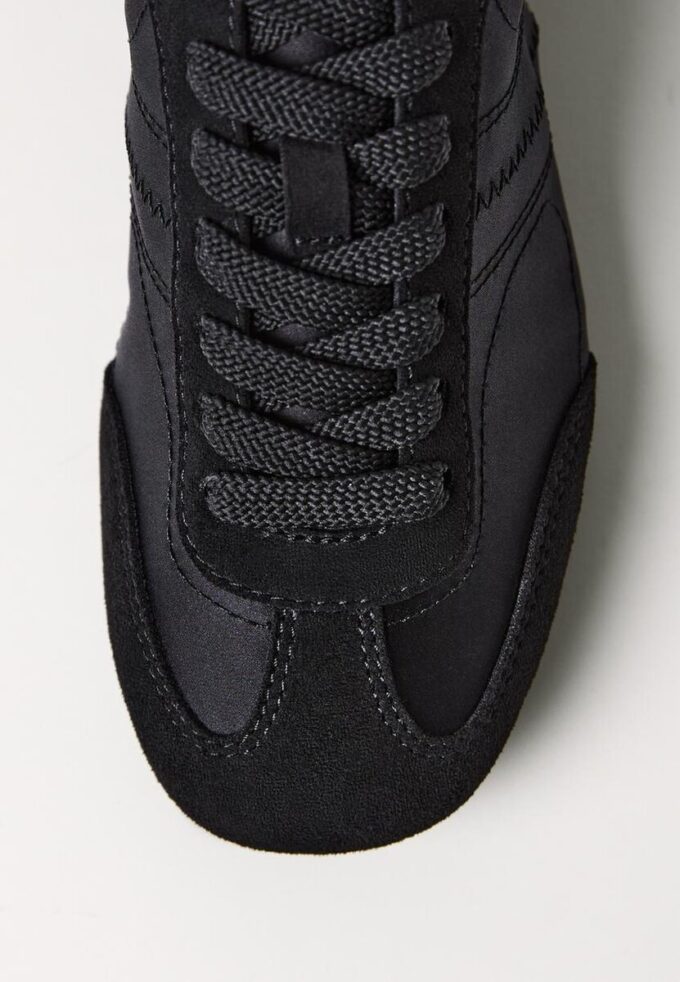 Satin Fine Sole Trainers