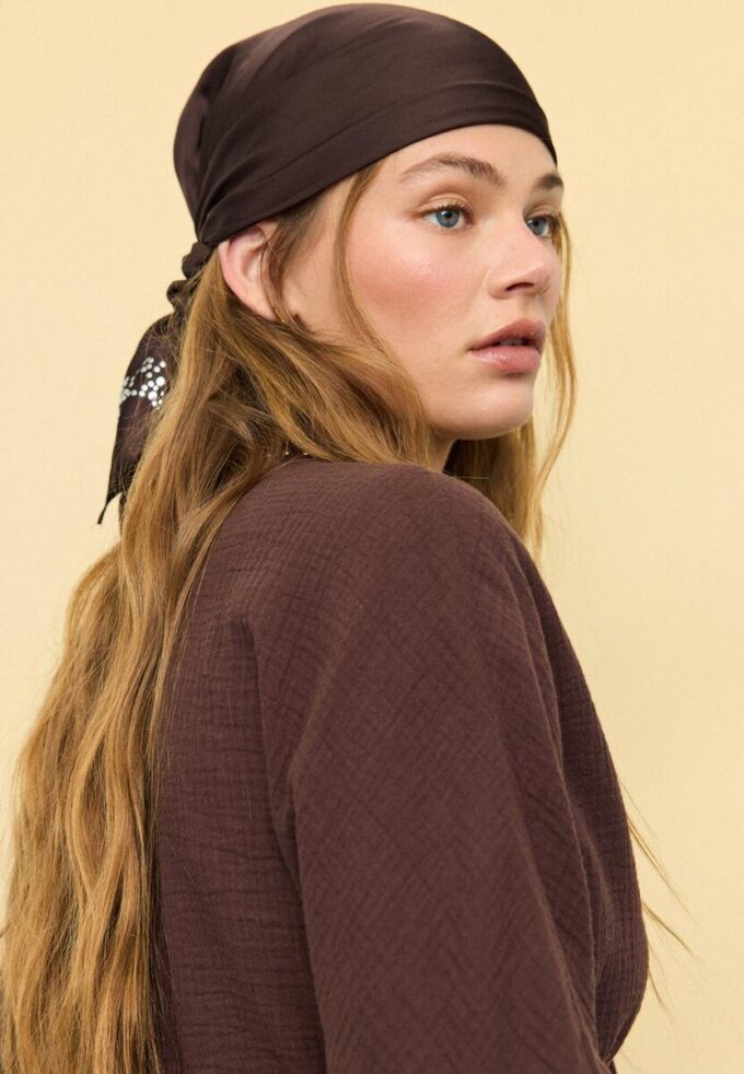 Scarf with Bit Detail