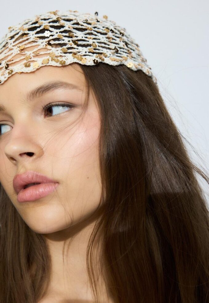 Sequinned Flower Cap