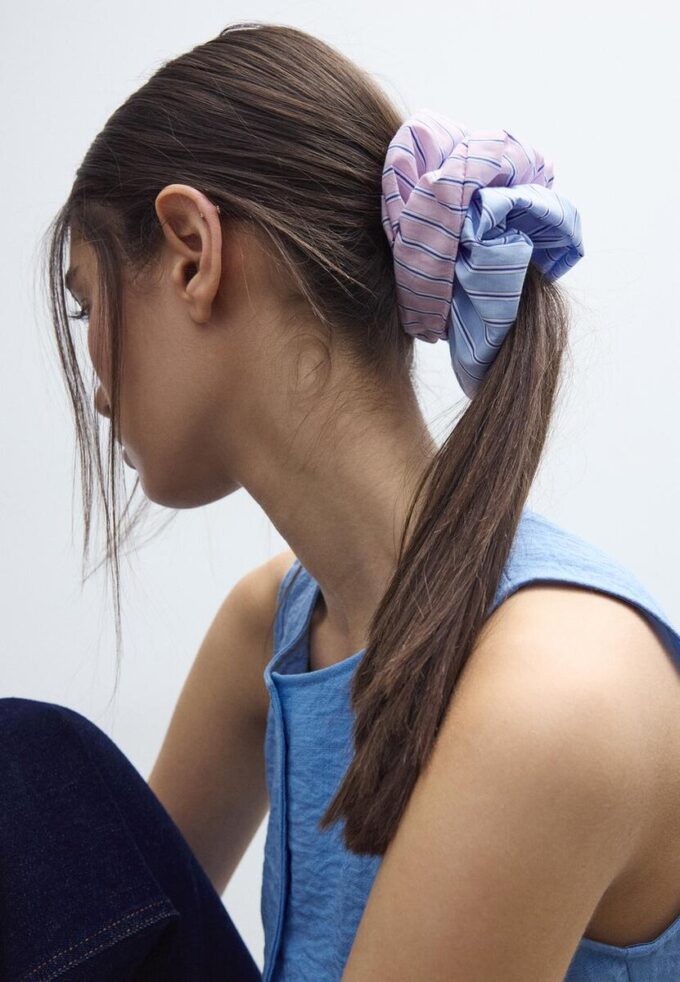 Set of 2 Striped Scrunchies