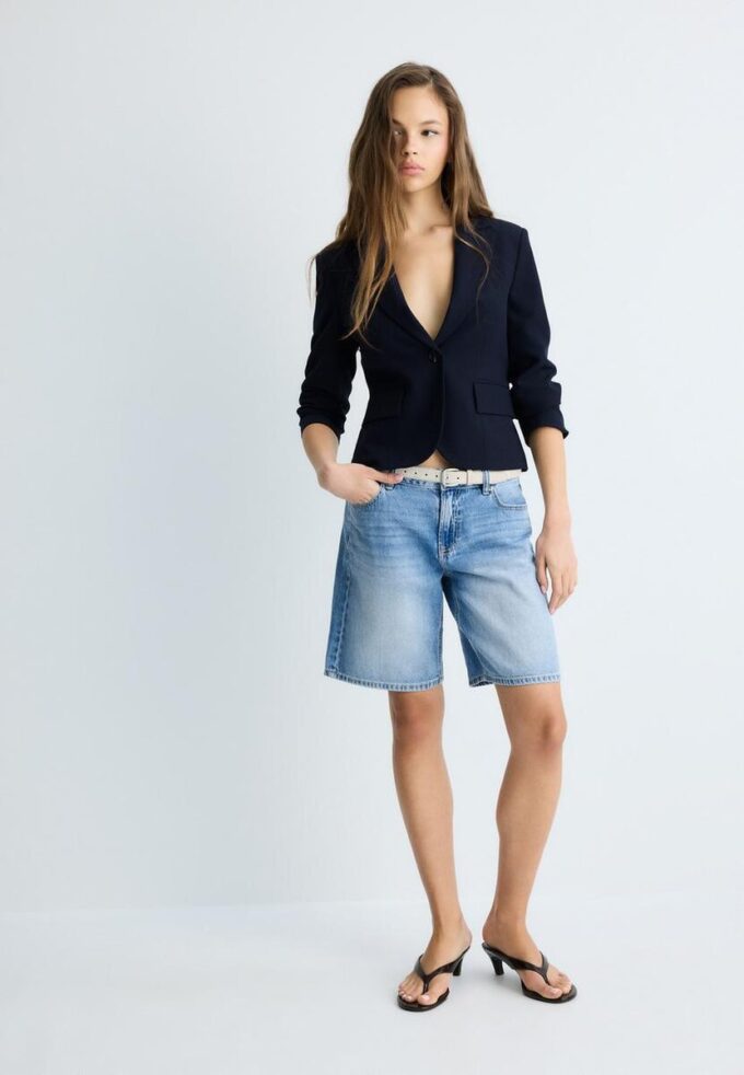 Short Blazer