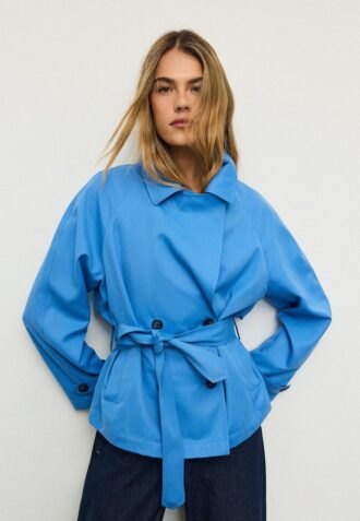 Short Flowing Trench Coat with Belt