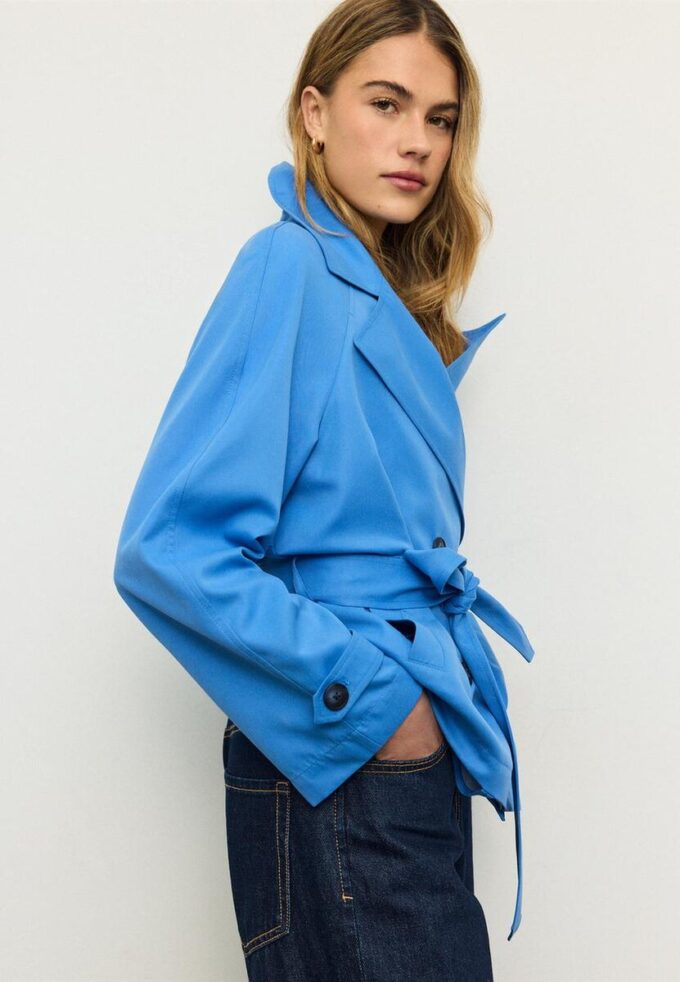 Short Flowing Trench Coat with Belt Short Flowing Trench Coat with Belt