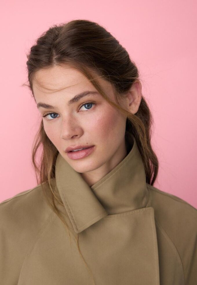 Short Flowing Trench Coat with Belt Short Flowing Trench Coat with Belt