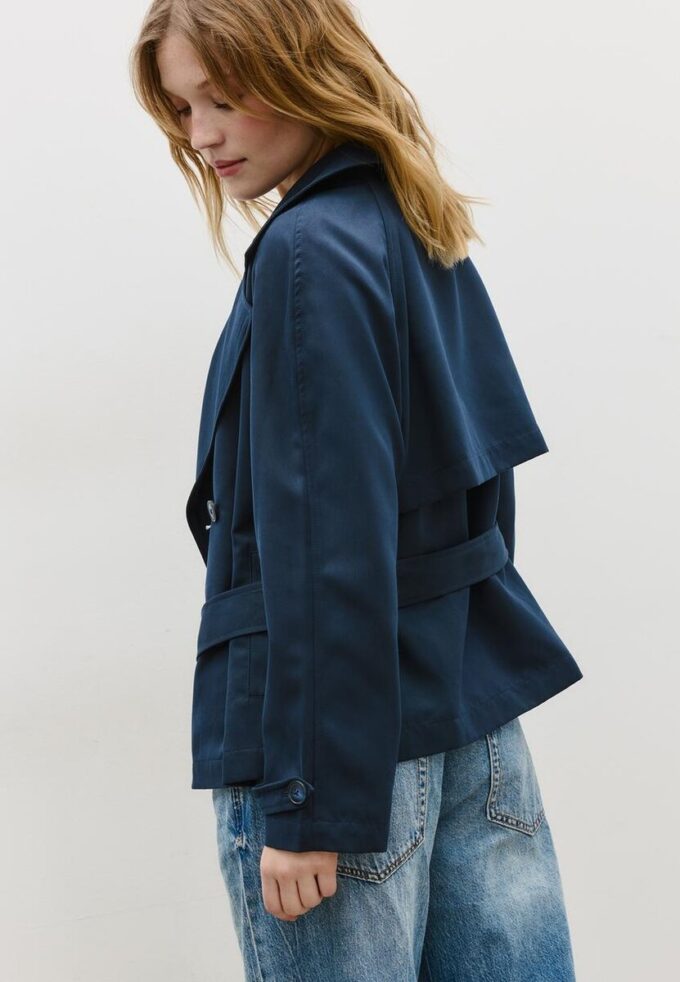 Short Flowing Trench Coat with Belt Short Flowing Trench Coat with Belt