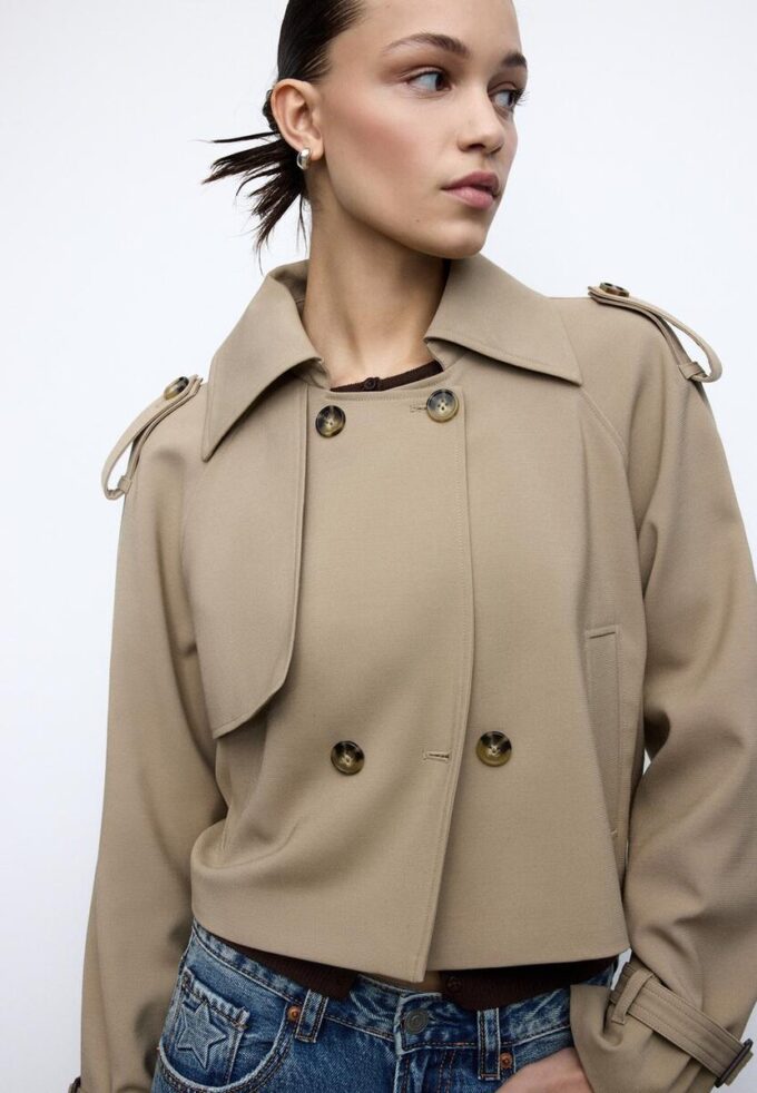 Short Fluid Trench Coat Short Fluid Trench Coat