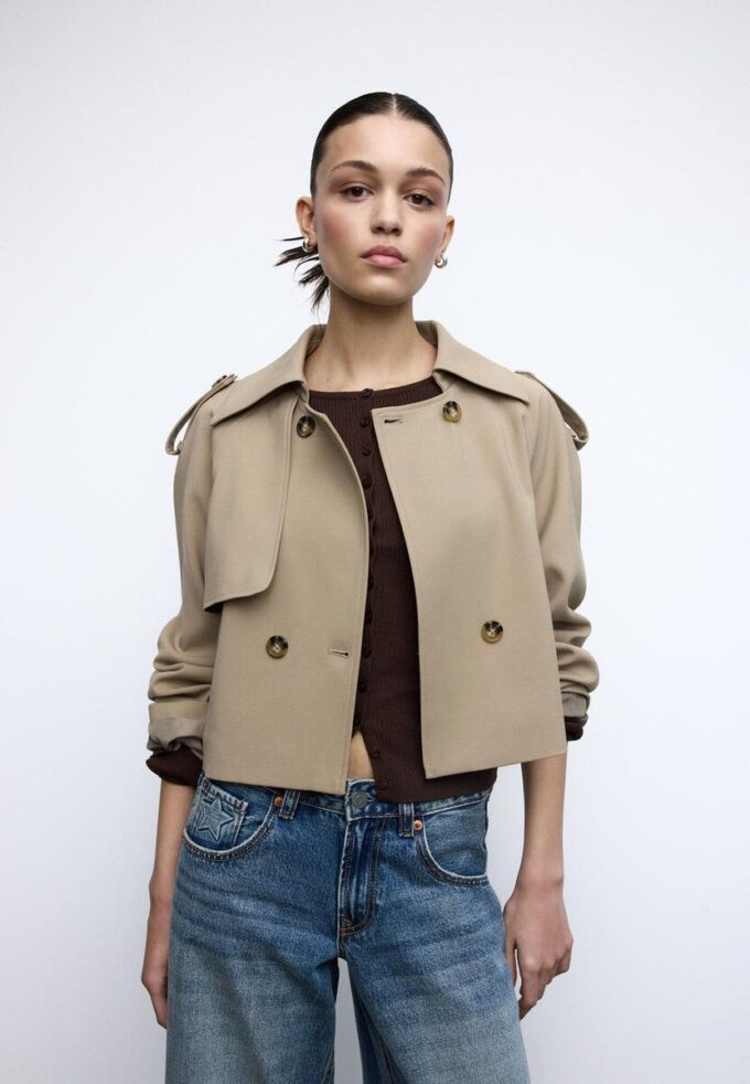 Short Fluid Trench Coat Short Fluid Trench Coat
