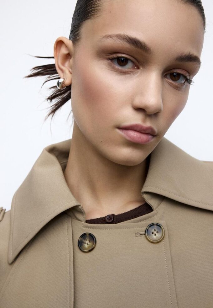 Short Fluid Trench Coat Short Fluid Trench Coat