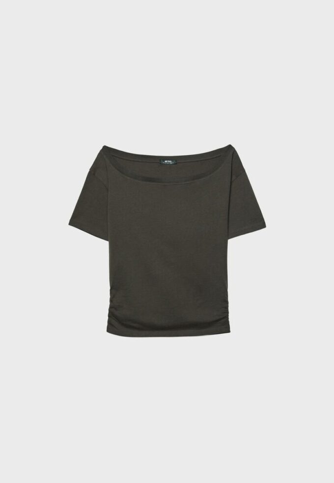 Short Sleeve Boat Neck T-Shirt with Gathers