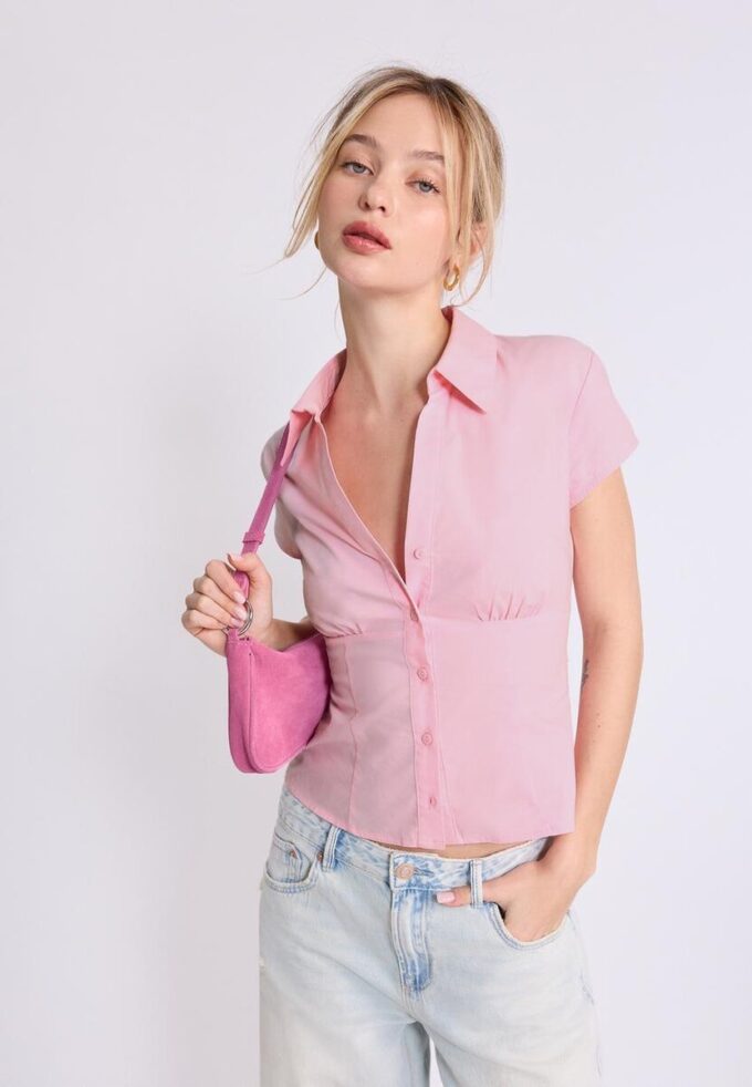 Short Sleeve Shirt with Underbust Seam Short Sleeve Shirt with Underbust Seam