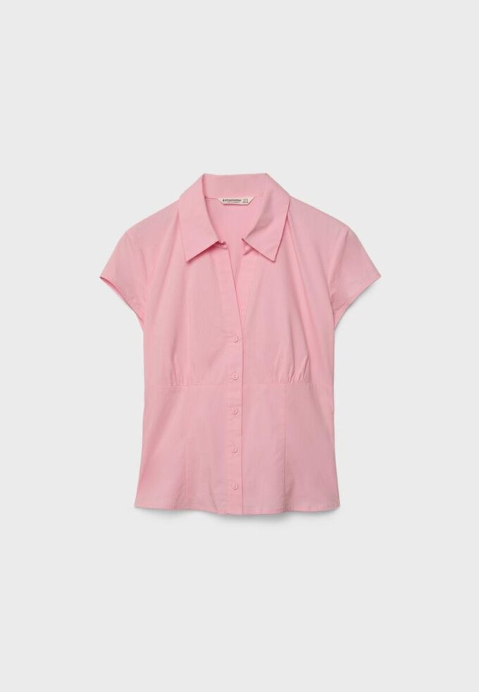Short Sleeve Shirt with Underbust Seam Short Sleeve Shirt with Underbust Seam