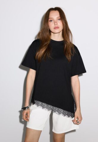 Short Sleeve T-Shirt with Lace Hem
