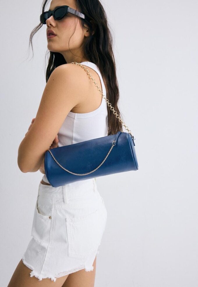 Shoulder Bag with Chain Handle Shoulder Bag with Chain Handle