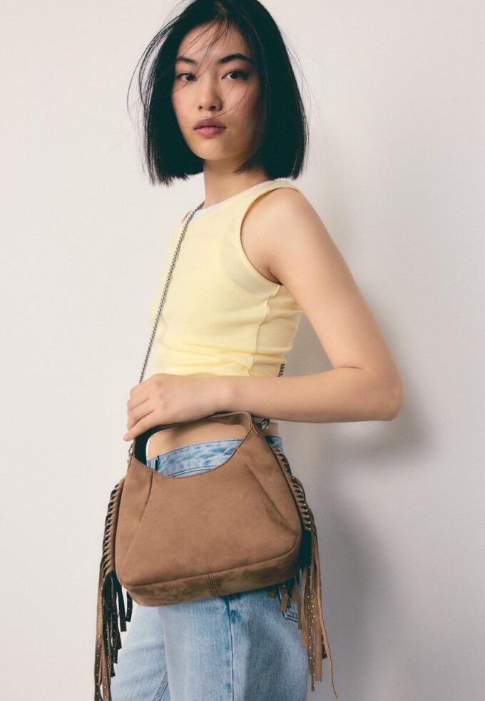 Shoulder Bag with Side Fringes