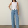 Sleeveless Buttoned Top