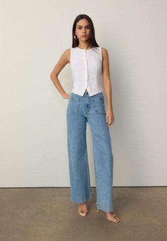 Sleeveless Buttoned Top Sleeveless Buttoned Top