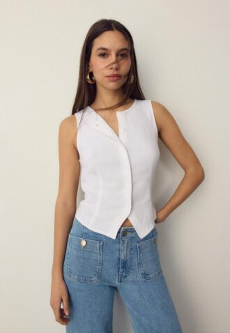 Sleeveless Buttoned Top Sleeveless Buttoned Top