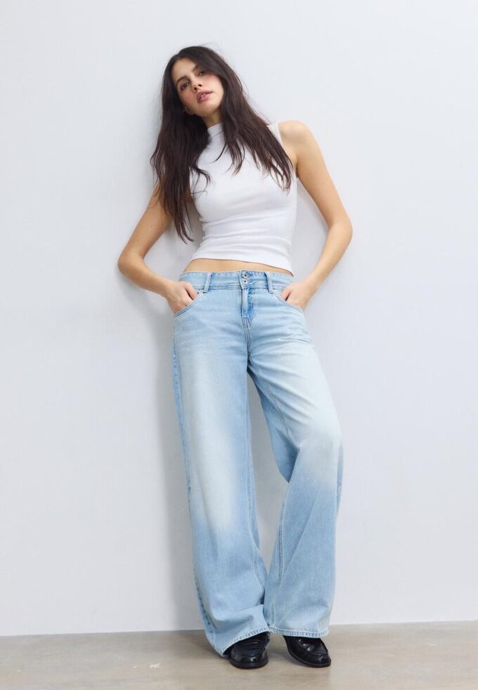 Sleeveless Funnel Neck T-Shirt