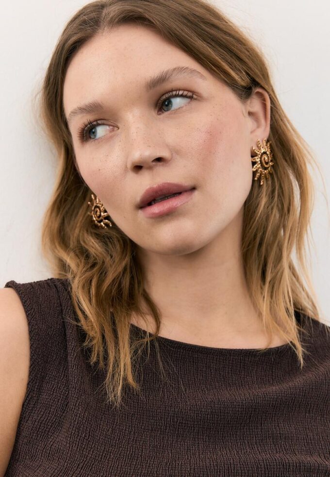 Small Sun Rhinestone Earrings Small Sun Rhinestone Earrings