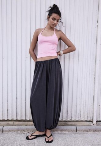 Soft-Touch Flowing Balloon Trousers