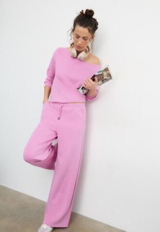 Soft-Touch Off-The-Shoulder Sweatshirt