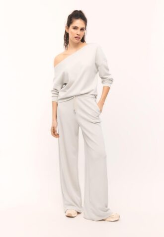 Soft-Touch Off-The-Shoulder Sweatshirt