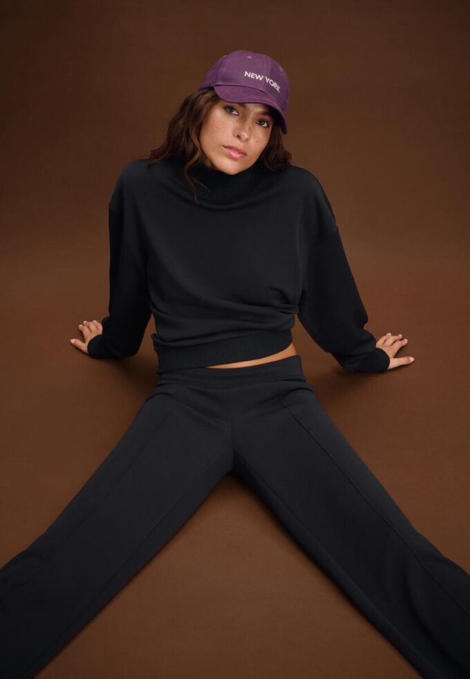 Soft-Touch Straight-Leg Jogger Trousers with Pintuck Detail Soft-Touch Straight-Leg Jogger Trousers with Pintuck Detail
