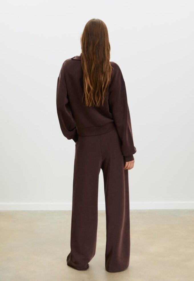 Soft-Touch Sweatshirt with Side Zip Soft-Touch Sweatshirt with Side Zip