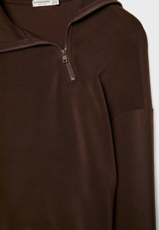 Soft-Touch Sweatshirt with Side Zip Soft-Touch Sweatshirt with Side Zip
