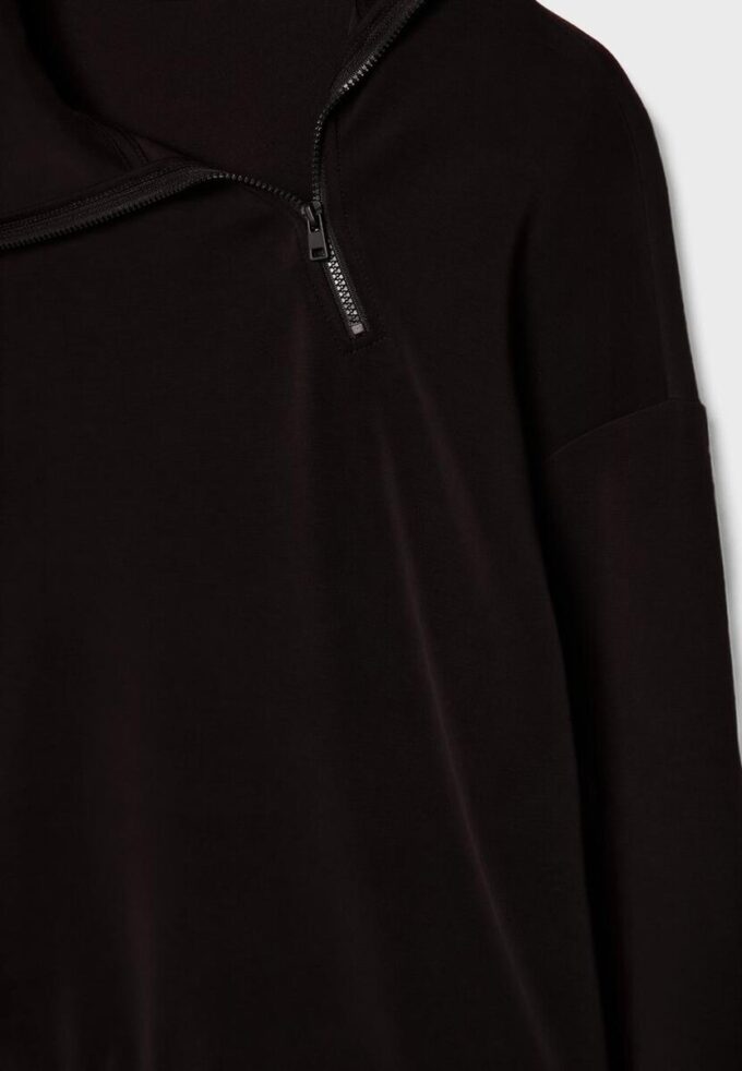 Soft-Touch Sweatshirt with Side Zip Soft-Touch Sweatshirt with Side Zip