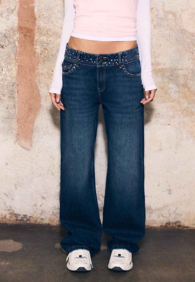 Straight Jeans with Studded Waistband Straight Jeans with Studded Waistband