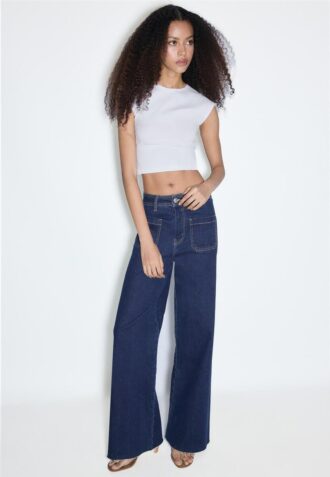 Straight-Leg Jeans with Pockets