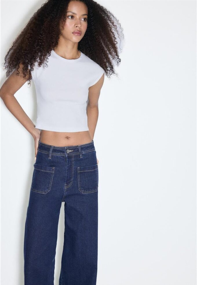 Straight-Leg Jeans with Pockets Straight-Leg Jeans with Pockets
