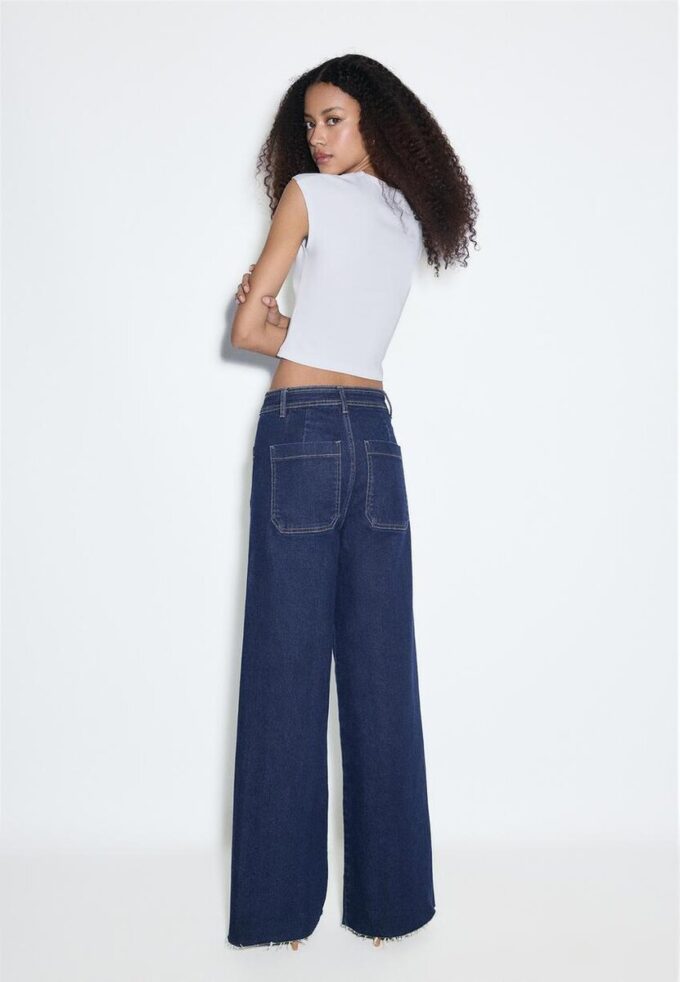 Straight-Leg Jeans with Pockets Straight-Leg Jeans with Pockets
