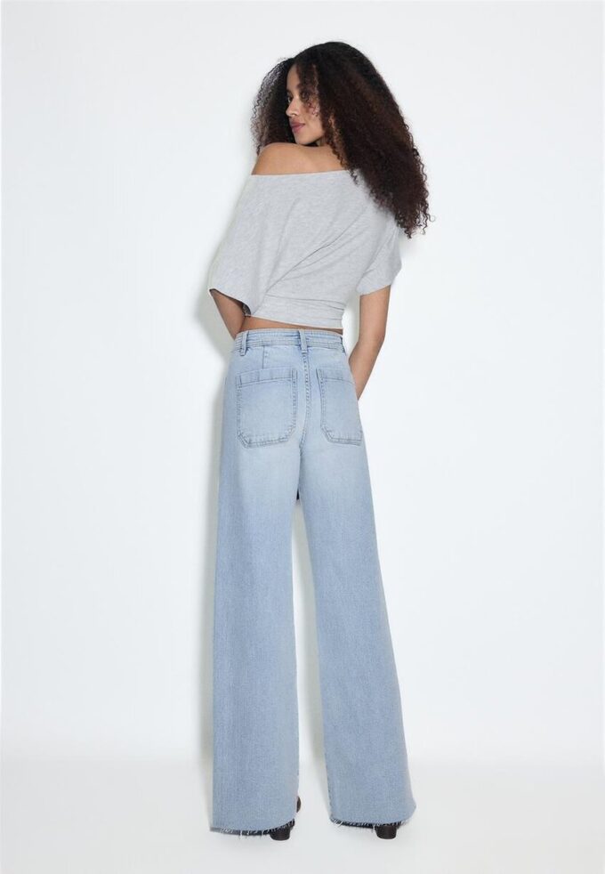 Straight-Leg Jeans with Pockets Straight-Leg Jeans with Pockets