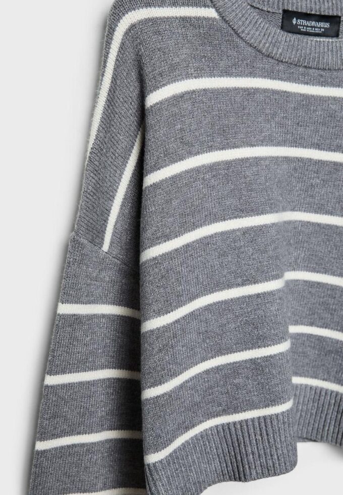 Striped Cropped Knit Sweater Striped Cropped Knit Sweater