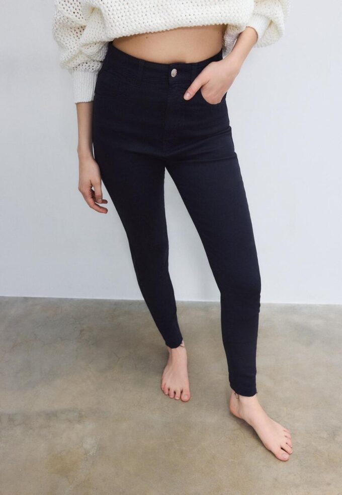 Super High-Waist Super High-Waist