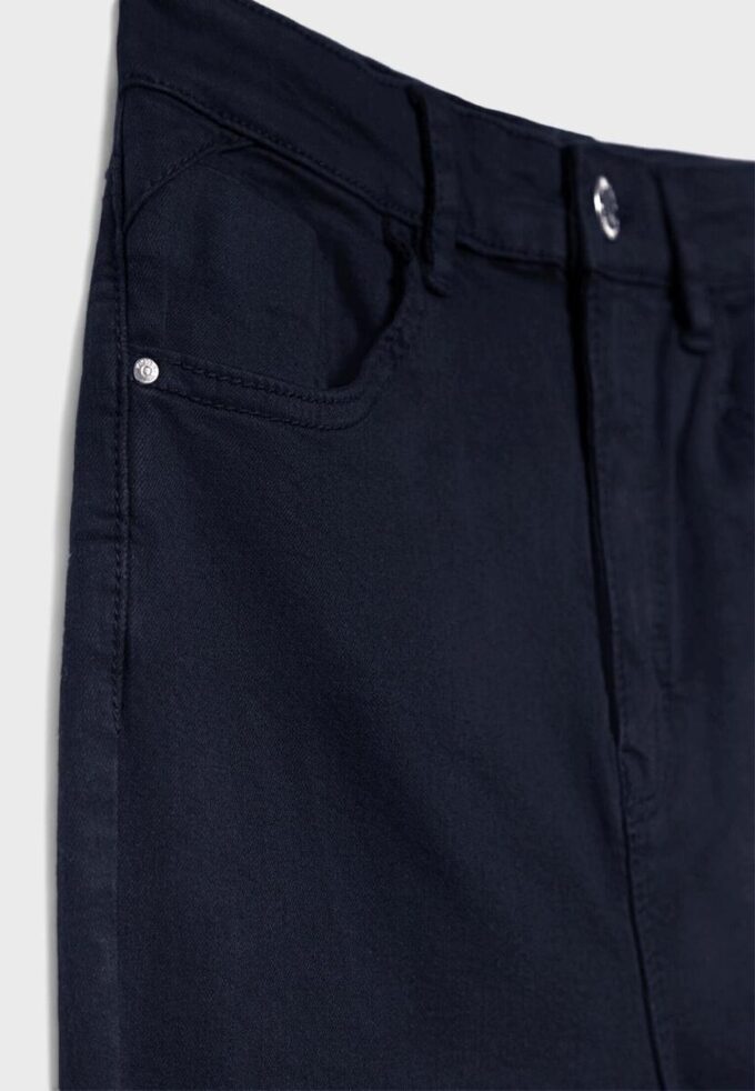 Super High-Waist Super High-Waist