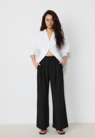 Super Wide-Leg Adjustable Trousers