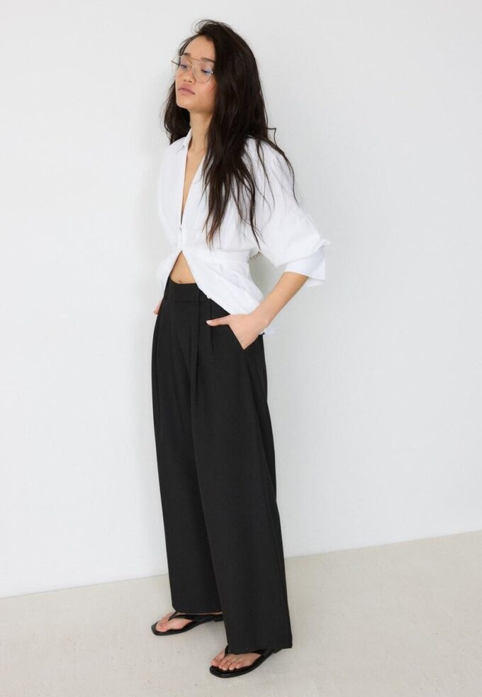 Super Wide-Leg Adjustable Trousers Super Wide-Leg Adjustable Trousers